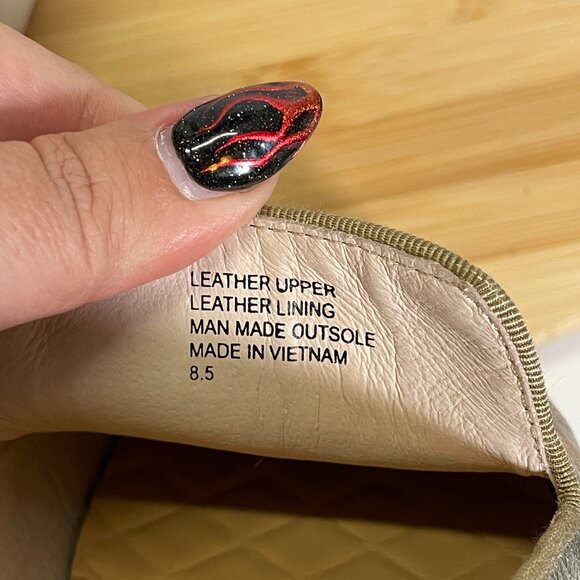 BIRDIES Women 8.5 Gold Metallic The Swift Leather Slip On Sneaker Loafers - Picture 9 of 9